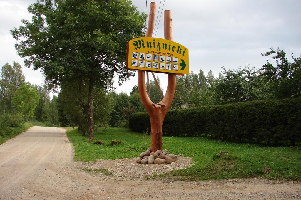 Kempings "Muiznieki" Renda Exterior foto